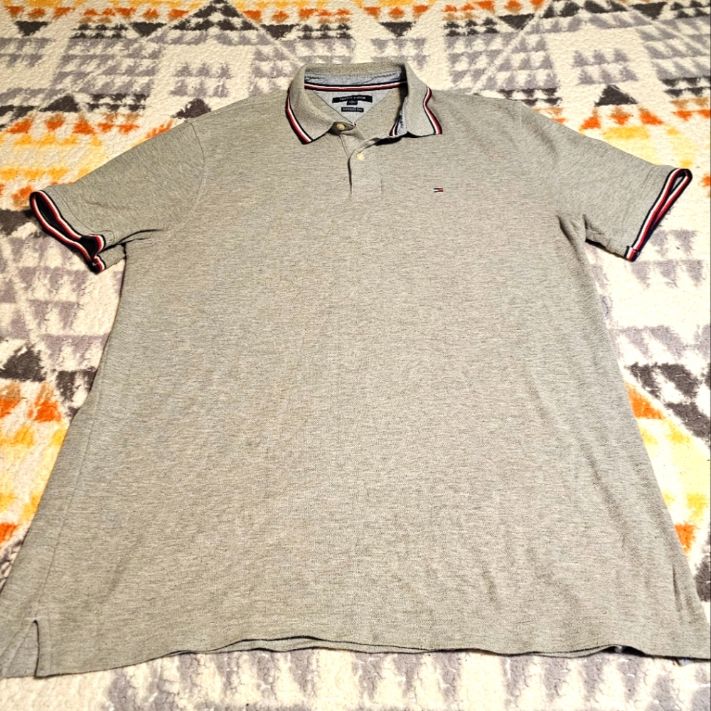 Tommy Hilfiger Gray Polo with Red, White & Blue Classic Trim Size XL